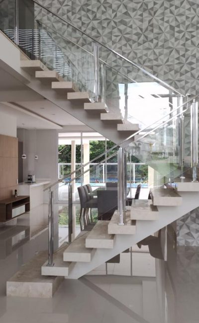 Guarda-corpo de Inox com Vidro